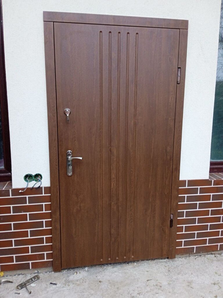 photo_5388615761297270201_y